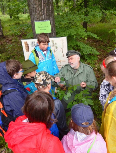 Lesní pedagogové z Lipníku připravili dětem nabitý jarní program