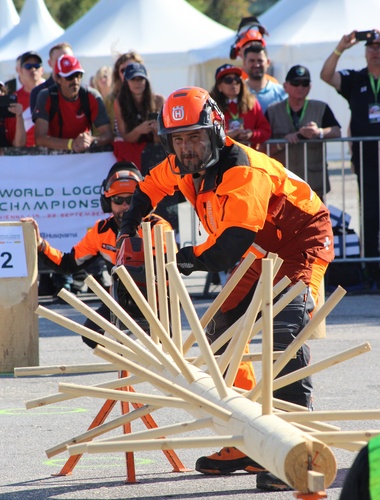 Mezi dřevorubeckou elitu míří i Jindřich Fazekaš z VLS