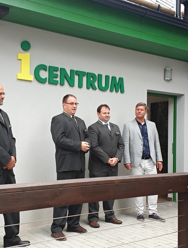 V Obecnici otevřelo pro návštěvníky Brd nové informační centrum VLS 