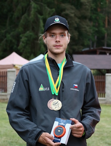 V Ralsku na šampionátu dřevorubců padají světové rekordy